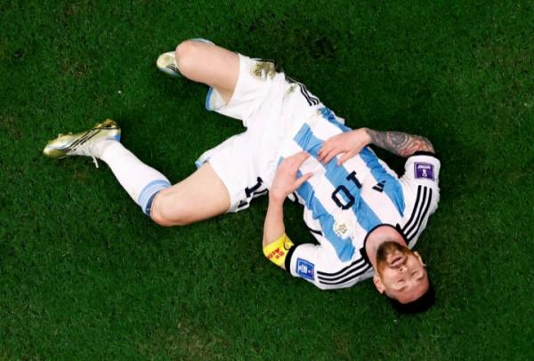 Tangis Haru Messi 16 Tahun Menunggu Antar Argentina Juara Piala Dunia