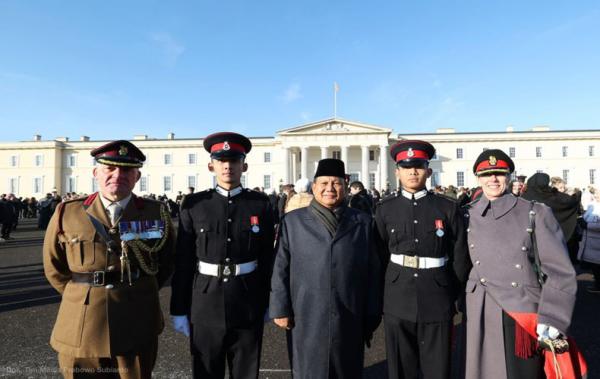 2 Letda Taruna Akmil Magelang Lulus dari Akademi Militer Tertua di Dunia di Inggris 