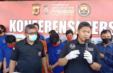 Prostitusi Online di Kota Cirebon Pelaku Jual Korban di Medsos, Intip Tarifnya Segini