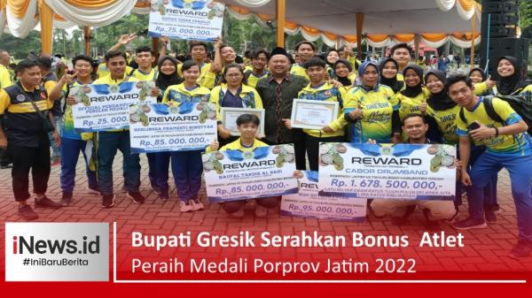 Bupati Gresik Serahkan Bonus bagi Atlet Peraih Medali Porprov Jatim 2022
