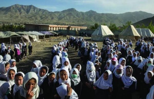 Afghanistan Larang Perempuan Masuk Universitas