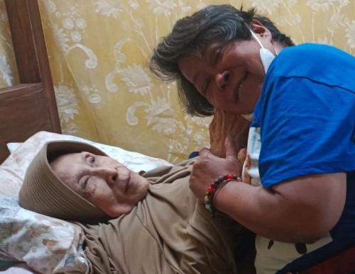 Aminah Cendrakasih Wafat, Suti Karno: Selamat Jalan Mak Nyak, Selesai Rasa Sakit yang Kau Rasa