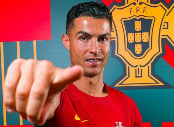 Ditawari Rp3,3 Triliun per Musim, Cristiano Ronaldo Dikabarkan Gabung Klub Arab Saudi Al-Nassr
