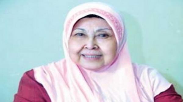 Profil Aminah Cendrakasih Pemeran Mak Nyak Yang Meninggal Di Usia 84 Tahun