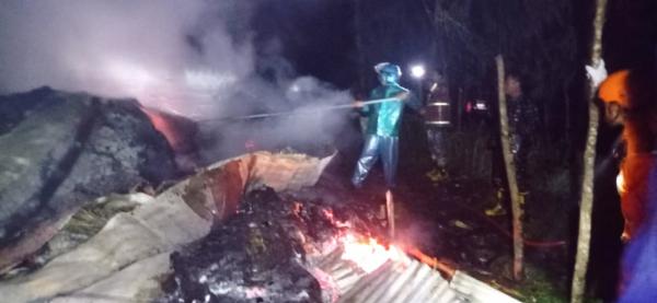 Tersambar  Api Tungku saat Keringkan Jagung, Sebuah Rumah di Pemalang Hangus Terbakar