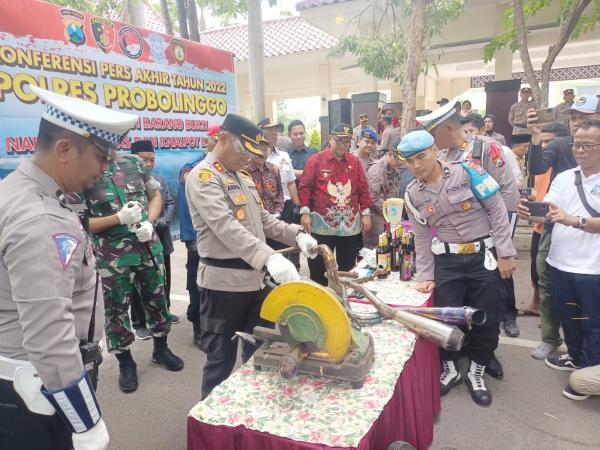 Kapolres Probolinggo Larang Pemotor Rayakan Tahun Baru Menggunakan Knalpot Brong