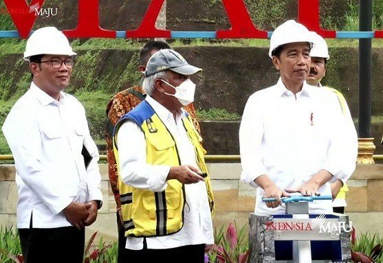Presiden Jokowi Beri Sinyal Bakal Reshuffle Kabinet? Ini Penjelasannya