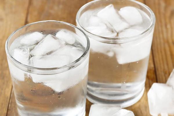 Fakta atau Mitos: Minum Air Dingin Bikin Gemuk, Ini Pendapat Ahli