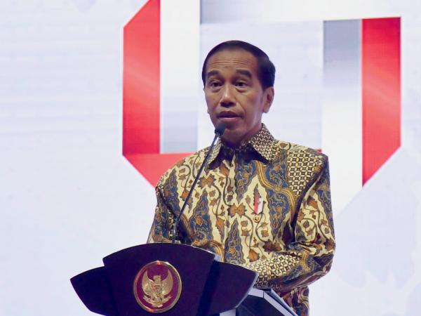 PPKM Dicabut, Presiden Jokowi: Tidak Ada Lagi Pembatasan Kerumunan dan Pergerakan Masyarakat 