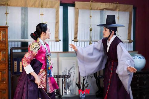 Daftar Drama Korea Terbaik Tahun 2022, Nomor 6 Under the Queen’s Umbrella