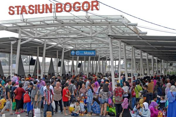Rute dan Jadwal KRL Bogor Jakarta Kota Terbaru 2022