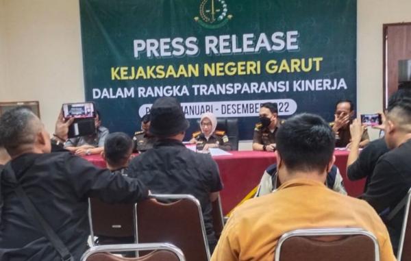 Kejari Garut Gelar Press Release Refleksi Akhir Tahun Capaian Kinerja Tahun 2022