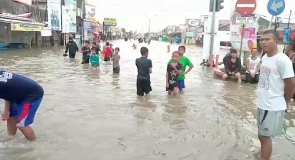 Banjir Pemalang Meluas, Sekolah Terpaksa di Liburkan
