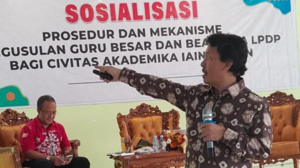 Pesan Kemenag Pada Dosen IAIN Ambon: Urus Kepangkatan Akademik Hingga Guru Besar