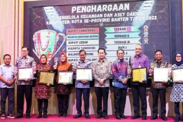 Penghargaan Pengelolaan Uang dan Aset Daerah Terbaik Diraih Pemkab Tangerang, Ahmed Zaki Terharu