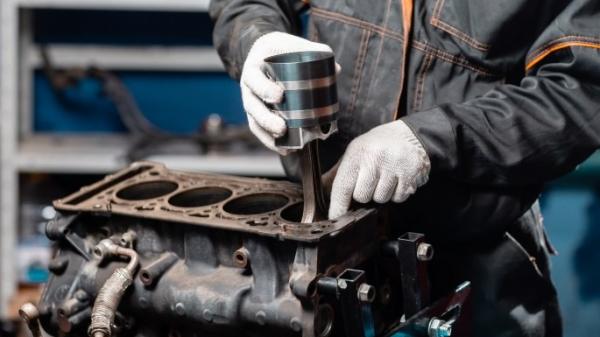 3 Penyebab Mobil Turun Mesin, Berawal dari Hal Sepele Ini