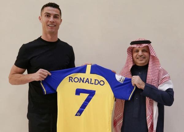 Cristiano Ronaldo Punya Klausul Kontrak Istimewa di Al Nassr, Bisa Main di Champions League?