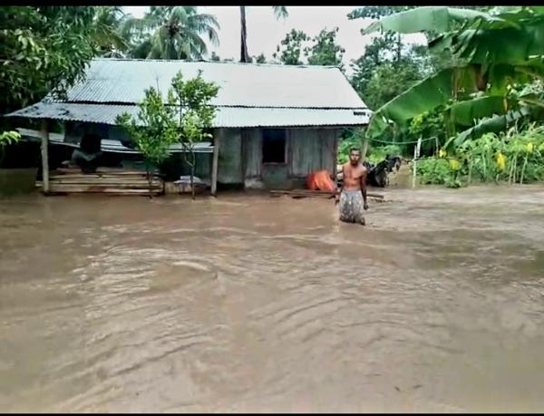 Banjir Bandang Rendam 29 Rumah Di Tualene Biboki Utara, TTU