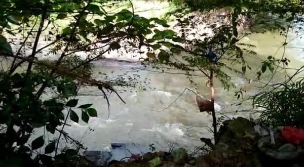 Mayat Bayi Mengambang di Sungai Deli Hebohkan Warga Kelurahan Hamdan