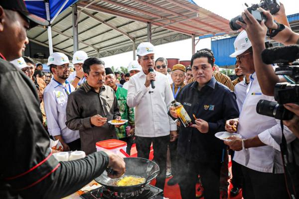Dampingi Menteri BUMN, Musa Rajekshah Harapkan Pabrik Minyak di Sumut Bertambah