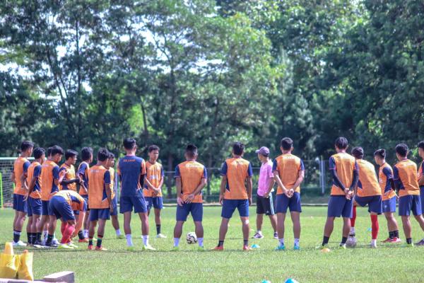 Diasuh ex Pelatih Citeureup Raya FC Dian Irawan, Dejan FC Lolos Semi Final Liga 3 Jabar Seri 1
