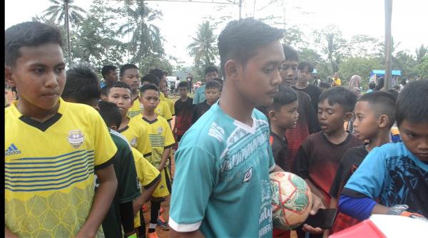 Masyarakat Meminta Adanya Pelatihan Sepak Bola di Kecamatan Sukoharjo