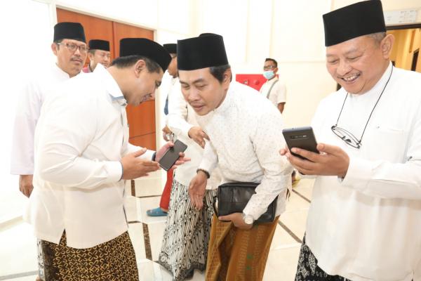 Masjid Baiturrahman Semarang Jadi Tempat Ibadah Sekaligus Wisata Religi