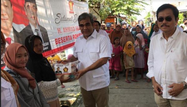 DPP Gerindra Salurkan Bantuan Korban Banjir di Kota Pekalongan.