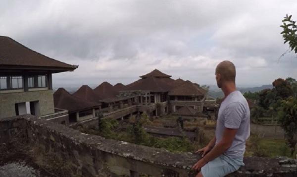Menelusuri Hotel Dijuluki Istana Hantu di Bedugul Bali, Bikin Bulu Kuduk Berdiri