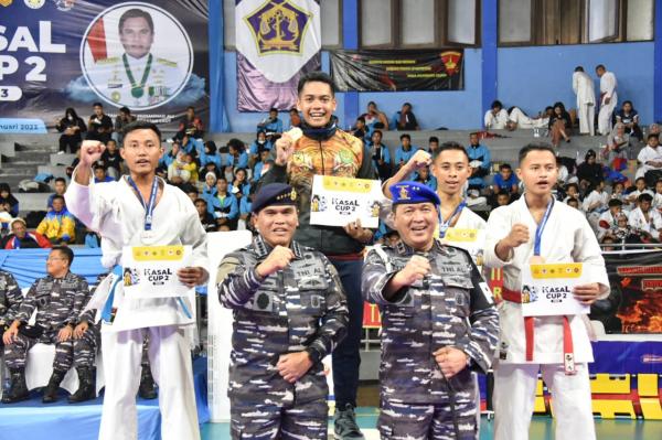 Karateka Menkav 2 Marinir Sabet Juara Kejurnas Karate Kasal Cup 2