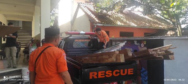 Pemkab Kirimkan Bantuan Logistik Dan Permakanan Pada Korban Kebakaran Batur