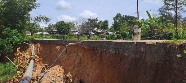 2 Tahun Jalan Lintas Kabupaten Dengan 5 Kecamatan Ini Dibiarkan Putus