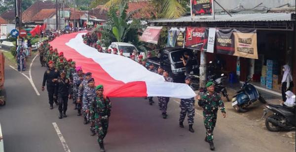 Peringati Maulid Nabi Muhammad SAW, Merah Putih Sepanjang 150 m Diarak