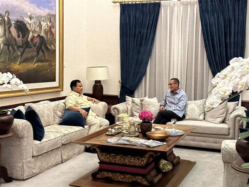 Prabowo - Sandi Tepis Hubungan Merenggang, Ngopi Santai Bahas Isu Kebangsaan