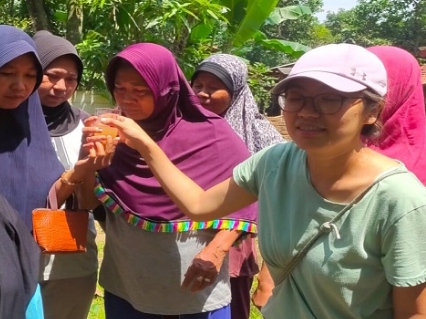 Warga Kampung Tak Kalah ataupun Minder Berbaur dengan Turis, karena Telah Kuasai Bahasa Asing