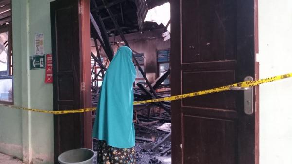 Kebakaran Gedung SMAN 1 Malunda, Kerugian Ditaksir hingga Ratusan Juta Rupiah