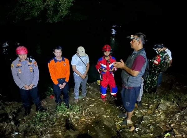 Dua Bocah Penghuni Panti Asuhan di Jagakarsa Hanyut Terseret Arus Kali Ciliwung
