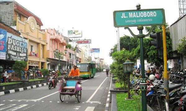 Banyak Kaum Dhuafa, Yogyakarta “Dinobatkan” Provinsi Termiskin di Jawa