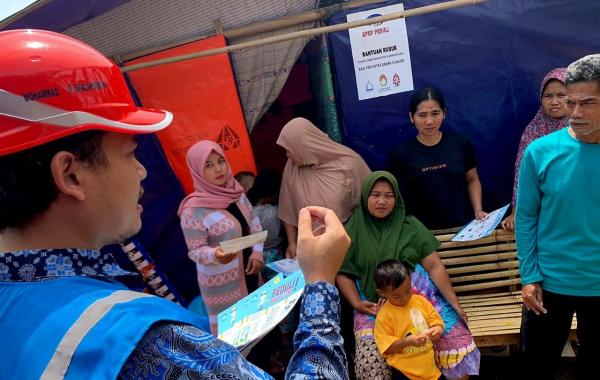 PLN Alirkan Listrik Sementara di Huntara Penyintas Gempa Cianjur 