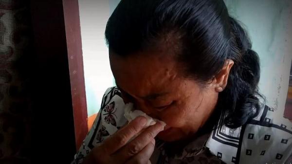 Beri Kami Keadilan! Isak Tangis Kecewa Ibu Brigadir J Dengar Tuntutan JPU ke Putri Candrawathi