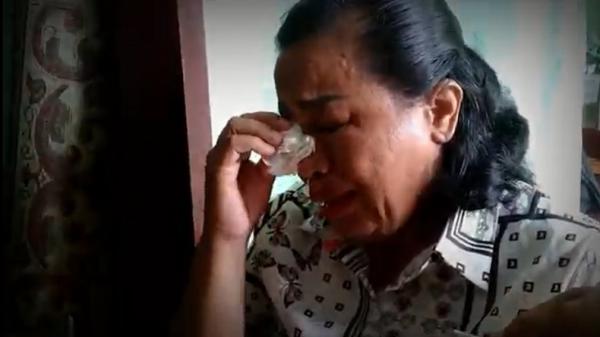 Putri Candrawathi hanya Dituntut 8 Tahun Penjara, Rosti Simanjuntak Ibu Brigadir J Langsung Menangis