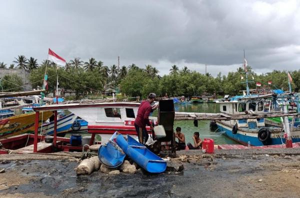 Ironis! Sumbang PAD Miliaran, Biaya Operasional TPI Binuangeun Masih Dibebankan ke Nelayan