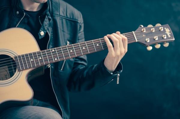 Lirik Lagu dan Chord Gitar Aku Bukan Pilihan Hatimu dari Ungu: Ku Mencintamu Sepanjang Waktuku