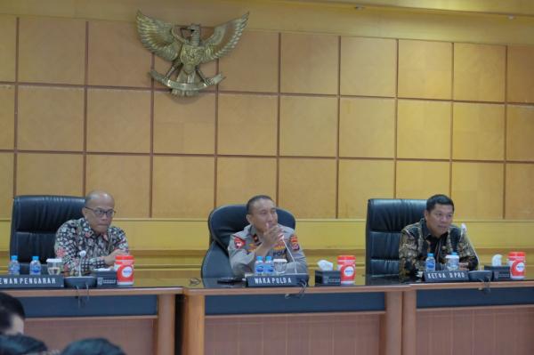 Kick Off Meeting, Polda Banten Usulkan Pendaftraran Golok Banten ke UNESCO