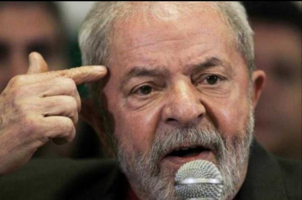 Presiden Brasil Pecat Komandan Militer Usai Aksi Penyerbuan Istana dan Gedung Kongres