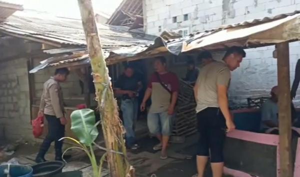 Kapolsek Jawilan Pimpin Penggerebekan Judi Sabung ayam di Desa Pasir Buyut Kabupaten Serang