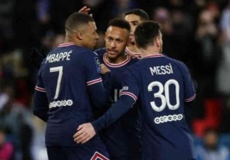 Waduh! Pelatih PSG Ingin Penyerang Baru Meski Punya Messi-Mbappe-Neymar