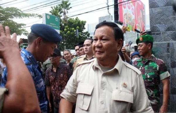 Datang ke Solo, Menhan Prabowo Subianto Serahkan Puluhan Kendaraan Operasional untuk Babinsa