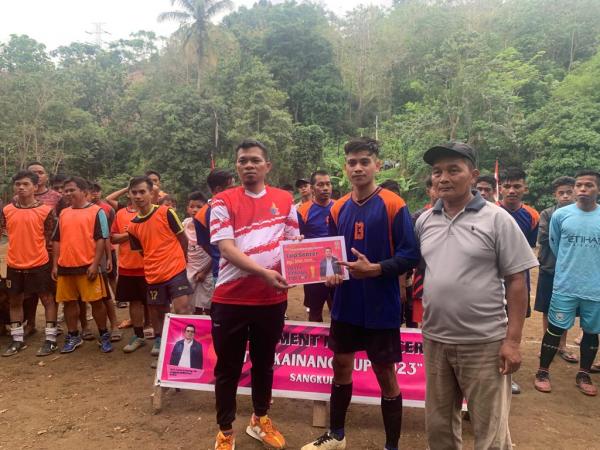 Hatta Kainang Tutup Turnamen Mini Soccer, Juara 1 Parung Parung SR FC