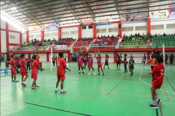 Turnamen Bola Voli Antar SMP Memperebutkan Piala Dinas Pendidikan Grobogan